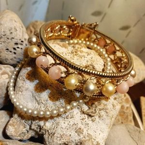 Pair of pearly bracelets